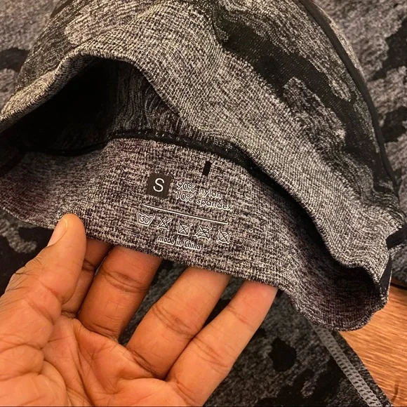 Grey camouflage gym set size S NWOT - Picture 11 of 11